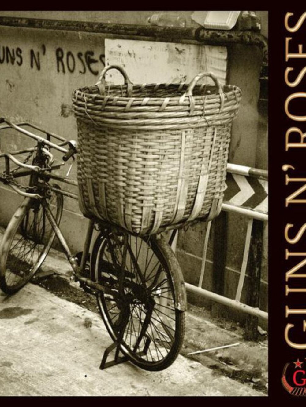 Guns N' Roses 6 CD Bundle - Picture 7 of 7